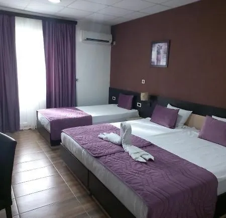 索科特梅早餐酒店 3*