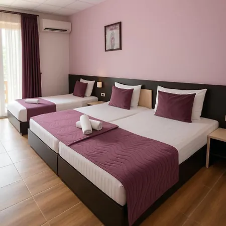 索科特梅早餐酒店 3* 索科矿泉村